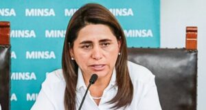 Ministra de Salud descarta renuncia y dice vacuna contra el dengue podría llegar en el 2024