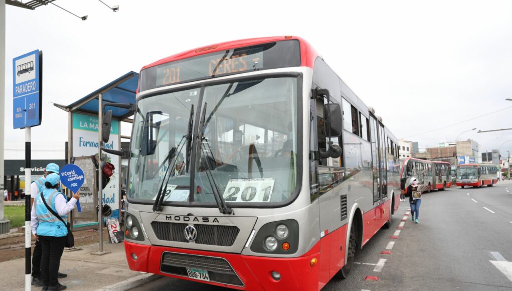 Corredores azul y rojo se encuentran a solo días de suspender sus servicios