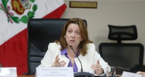 Ministra de Educación:»Ley que nombra a docentes con más de 3 años como contratados no asegura educación de calidad»