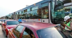 ATU: multan a más de 1800 conductores por invadir vía del Metropolitano