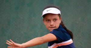Lucciana Pérez avanza y está en cuartos de final del Roland Garros Femenino Junior