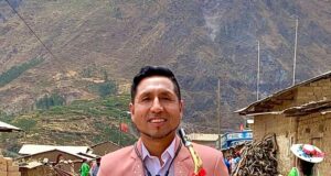 Junior Tony saca pecho por el Folclor(VIDEO)