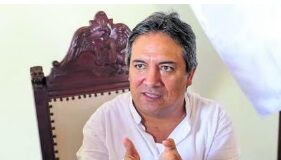 Dirigentes de Somos Perú piden la expulsión del alcalde de Trujillo, Arturo Fernández