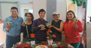 Lideresa de “Ollas Comunes” crea mermelada “Yuyami” para combatir obesidad