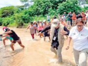 El abandono total del sector agropecuario puede acabar con el gobierno de Dina Boluarte