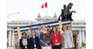 Congreso : Salen a la luz más casos de parlamentarios viajeros en plena crísis politica en el país