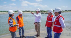 Autoridada para la Reconstrucción con Cambios inicia labores para a salida al mar del río Piura