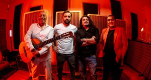 Barrionuevo y Mauricio Mesones estrenan «Oración a la Patria» canción es un homenaje a nuestra bandera