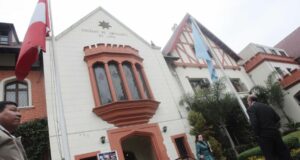 Crisis del Colegio de Abogados de Lima en Democracia