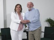 Presidenta Dina Boluarte llega a Brasil y se reune con su homólogo, Lula da Silva