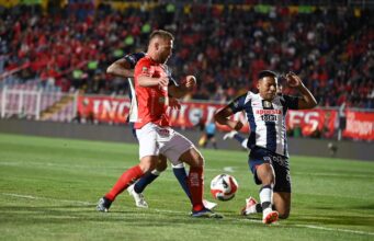 Alianza Lima solo pudo empatar con Cienciano 0-0 en el Cusco y ahora comparte liderazgo del Acumulado