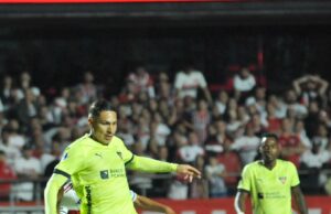 LDU con Paolo Guerrero es semifinalista de la Copa Sudamericana