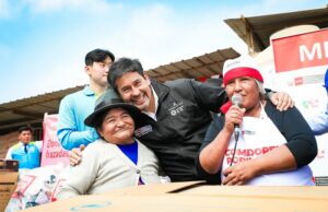 Ministro Demartini verificó atención alimentaria que brinda comedor popular en San Juan de Miraflores