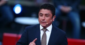 Congresista Guillermo Bermejo reclama personería jurídica para pueblos indígenas