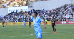 Universitario tuvo un tropiezo inoportuno en Tarma al caer con ADT 2-0