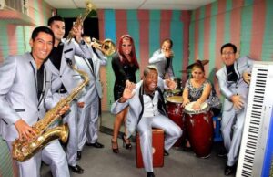 Javier Lobaton cantará en la Feria Gastronómica “Perú mucho gusto 2023″