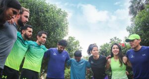 UNDER ARMOUR ARMA EQUIPO PARA PARTICIPAR EN LA MEDIA MARATÓN DE LIMA