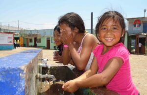 Chimbote inicia obra de saneamiento por más de 2 mil millones de soles