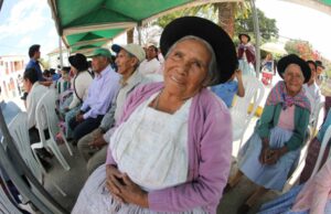 Día del adulto mayor y su fundamental papel en la sociedad contemporánea