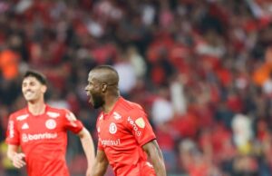 Internacional de Porto Alegre el primer semifinalista de la Libertadores al superar a Bolívar 2-0