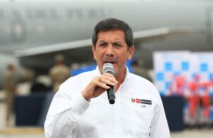 Ministro de Defensa niega haber ocultado información en declaración jurada