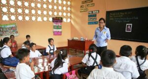 Profesores y auxiliares recibirán el bono de S/ 220 en setiembre anuncia el Minedu