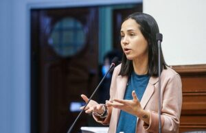 Sigrid Bazán: Congresista evalúa querellar a funcionarios de Muni de Comas por mandar a personas a gritarle improperios