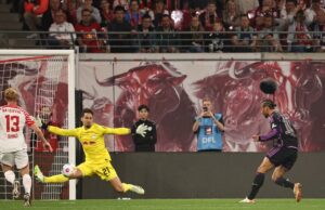 Bayern Múnich salvó un empate ante el Leipzig 2-2 en la Bundesliga