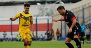 Melgar es el nuevo líder del Clausura al ganar a Cantolao 1-0