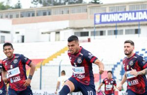 Municipal se aferra a un milagro. Venció al Cusco F.C. 2-0