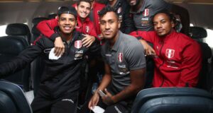 Selección Peruana viaja mañana rumbo a Ciudad del Este para partido ante Paraguay el jueves