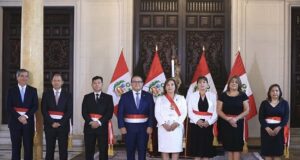 Dina Boluarte juramenta a seis nuevos ministros de Estado