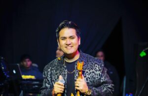 Deyvis Orosco en la trilogía de la cumbia primaveral(VIDEO)