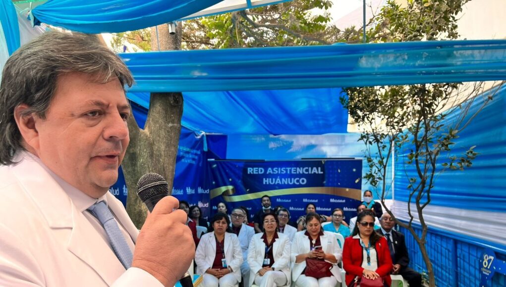 Iván Barrera Egoavil es el nuevo titular de la Red Asistencial Huánuco de EsSalud