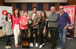 Nora Susuki, admiro a Gian Marco,me encanta el tema » Hoy»