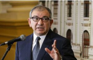 José Cevasco ve algo turbio y siniestro en moción de censura a ministro de Energía