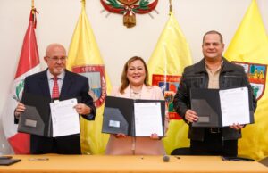 Alcaldes de Chorrillos, Barranco y Surco firman convenio para la recuperación de la avenida las Palmas y tres vías limitrofes