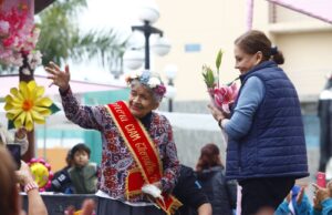Mamita de 90 años es la ‘reina de la primavera’ Chorrillos 2023