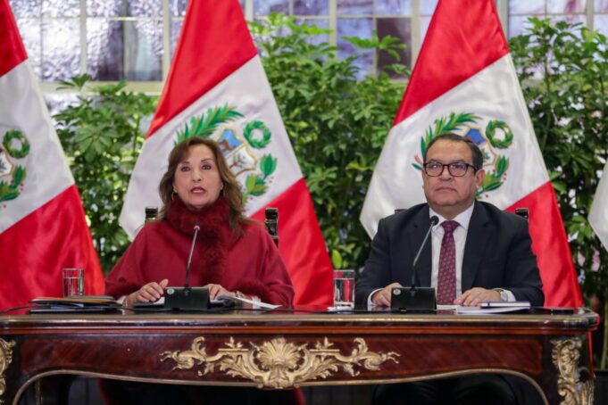 Fiscal de la Nación amplía plazo de investigación contra Dina Boluarte y Alberto Otárola por muertes en protestas