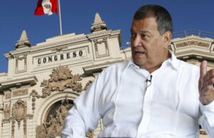 Jorge Nieto Montesinos:»Estamos ante el riesgo de una regresión autoritaría»