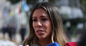 Rosselli Amuruz: congresista sí organizó la fiesta de Paul García hasta realizó «colecta»