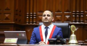 Arturo Alegría asume Primera Vicepresidencia del Congreso luego de retiro de candidatura de Wilson Soto