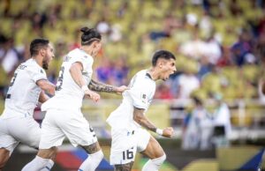 Uruguay logró un empate agónico ante Colombia 2-2 en Barranquilla
