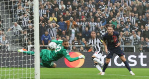 Newcastle humilló al PSG de Mbappé al golearlo 4-1 en la Champions League