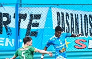 Cristal sigue en la pelea tras derrotar a Sport Huancayo 2-0