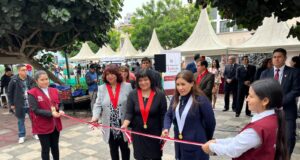 Corte de Lima realizó feria y dio servicio gratuito en Barrios Altos