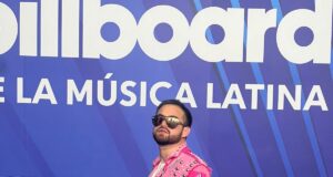 Peruano César BK se codea con Karol G, Farruko y Sebastián Yatra en los Billboard
