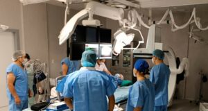 Dirección de Sanidad Policial(DIRSAPOL) realiza primer implante de marcapaso en Hospital PNP «Luis N. Saenz»