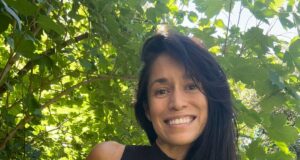 Presentan libro ilustrado bilingüe: ‘El Viaje de Plumita’