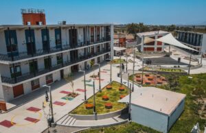 Transfieren S/ 157.5 millones a la Autoridad para la Reconstrucción con Cambios para continuar ejecución de 66 colegios y establecimientos de salud